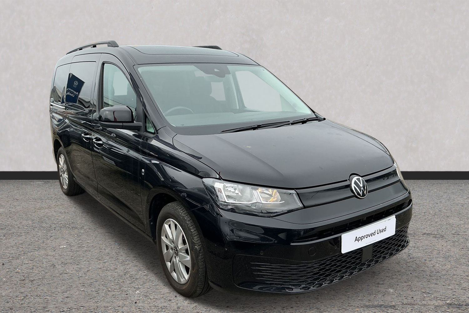 Main listing image - Volkswagen Caddy California Maxi