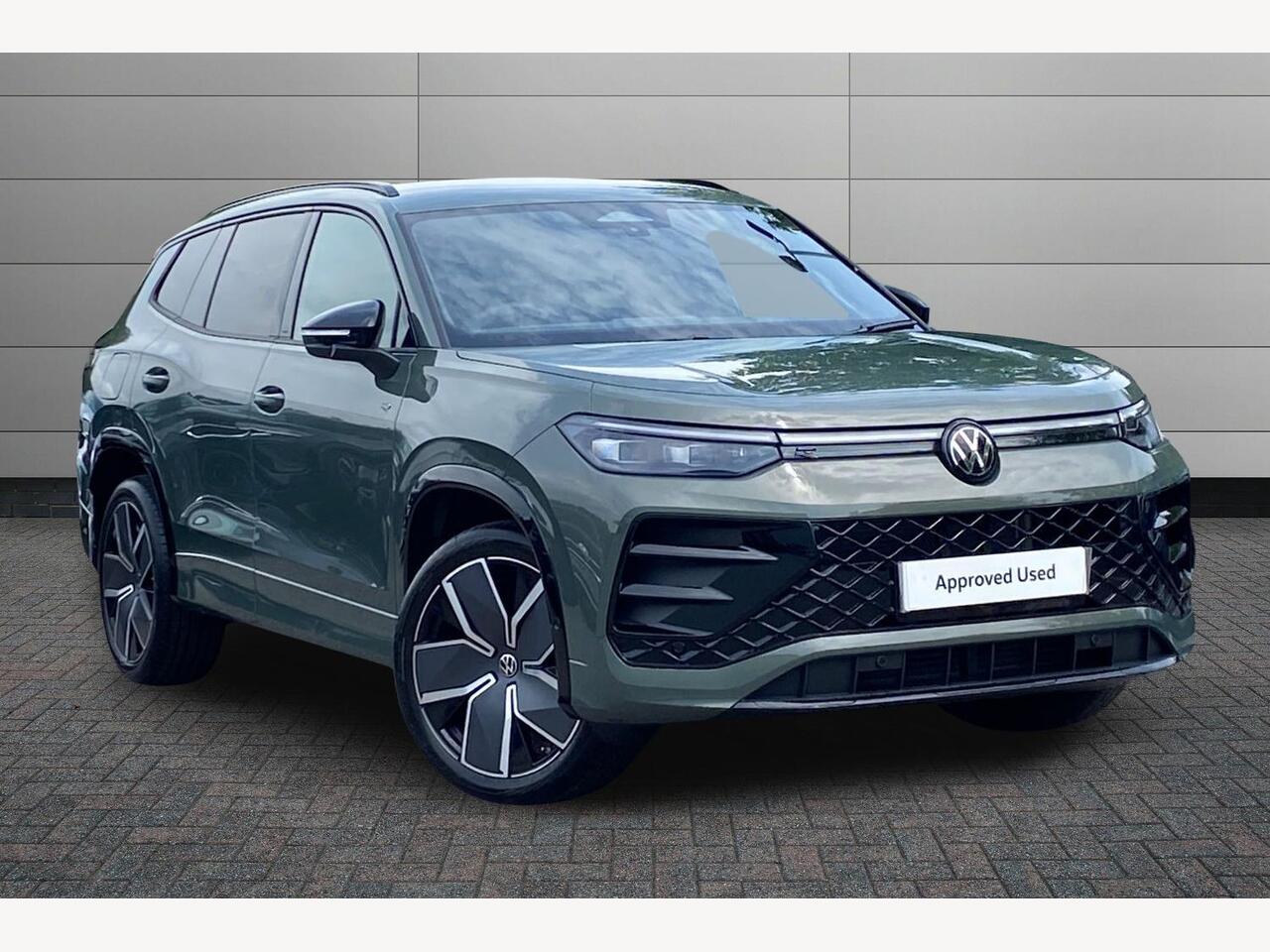 Main listing image - Volkswagen Tayron