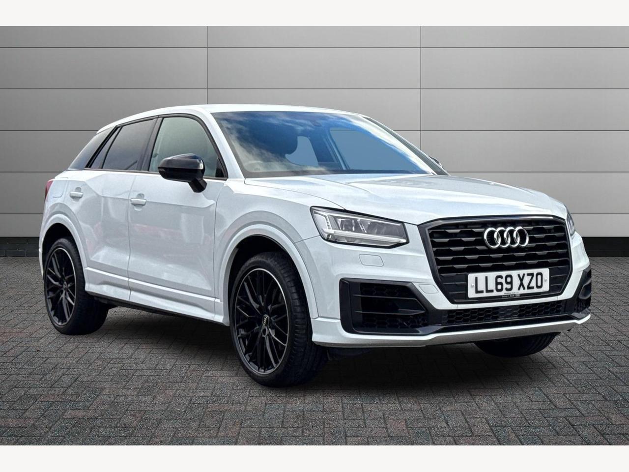 Main listing image - Audi Q2