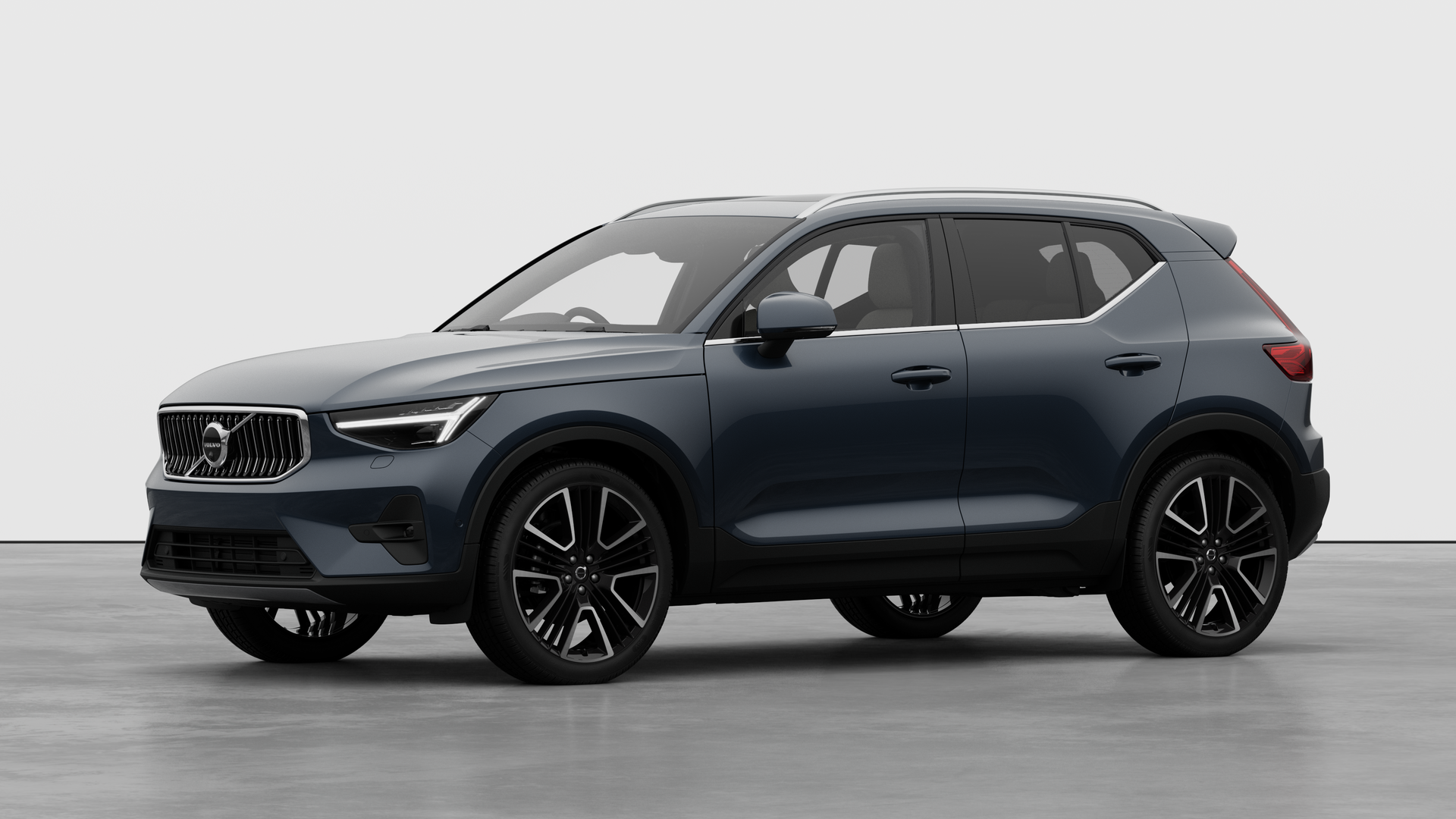 Main listing image - Volvo XC40