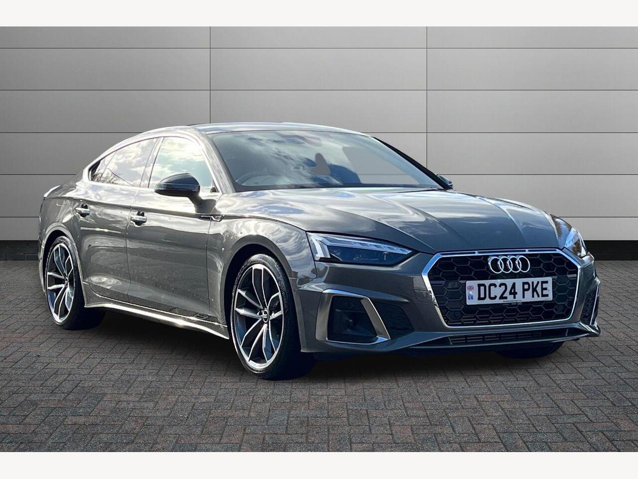 Main listing image - Audi A5