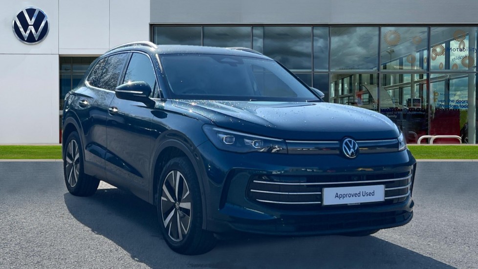 Main listing image - Volkswagen Tiguan