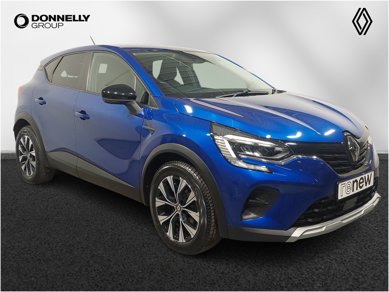 Main listing image - Renault Captur