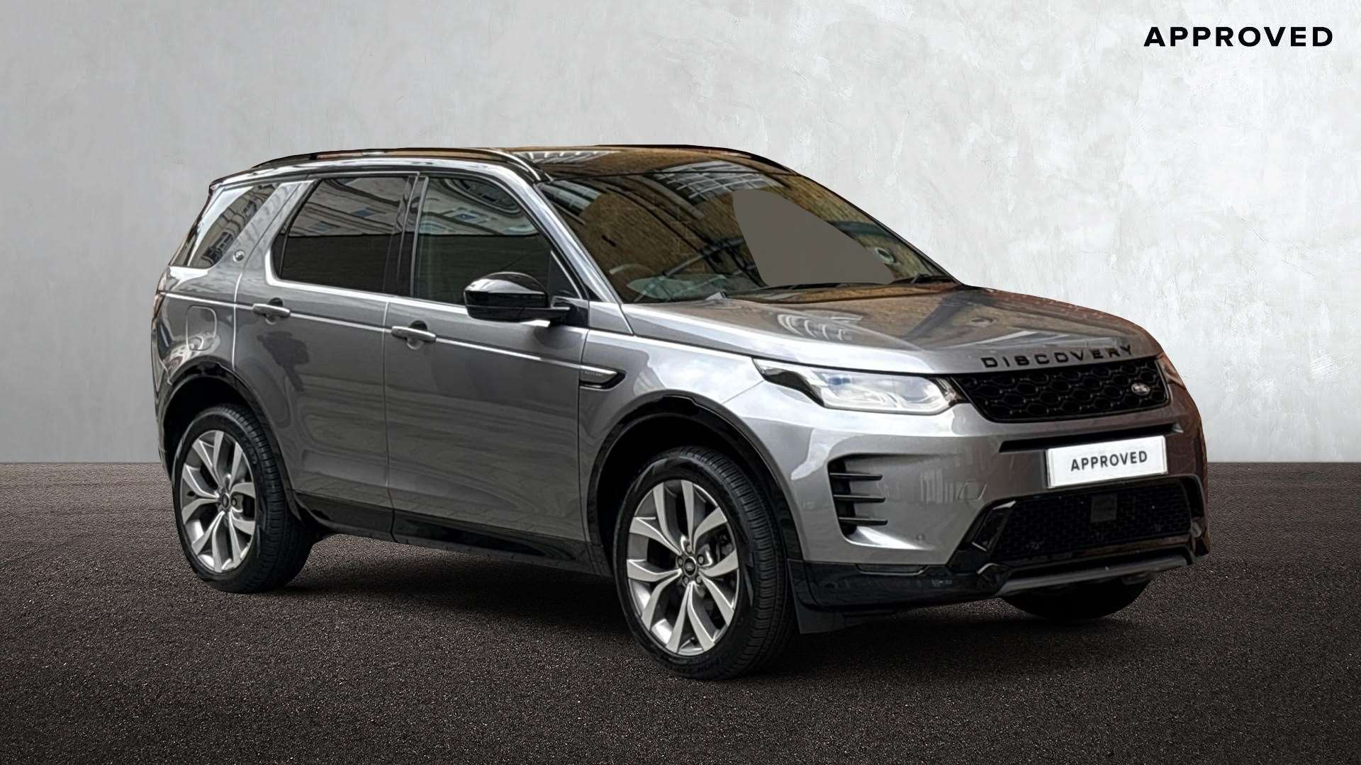 Main listing image - Land Rover Discovery Sport
