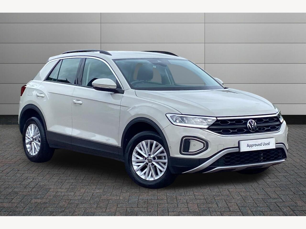 Main listing image - Volkswagen T-Roc