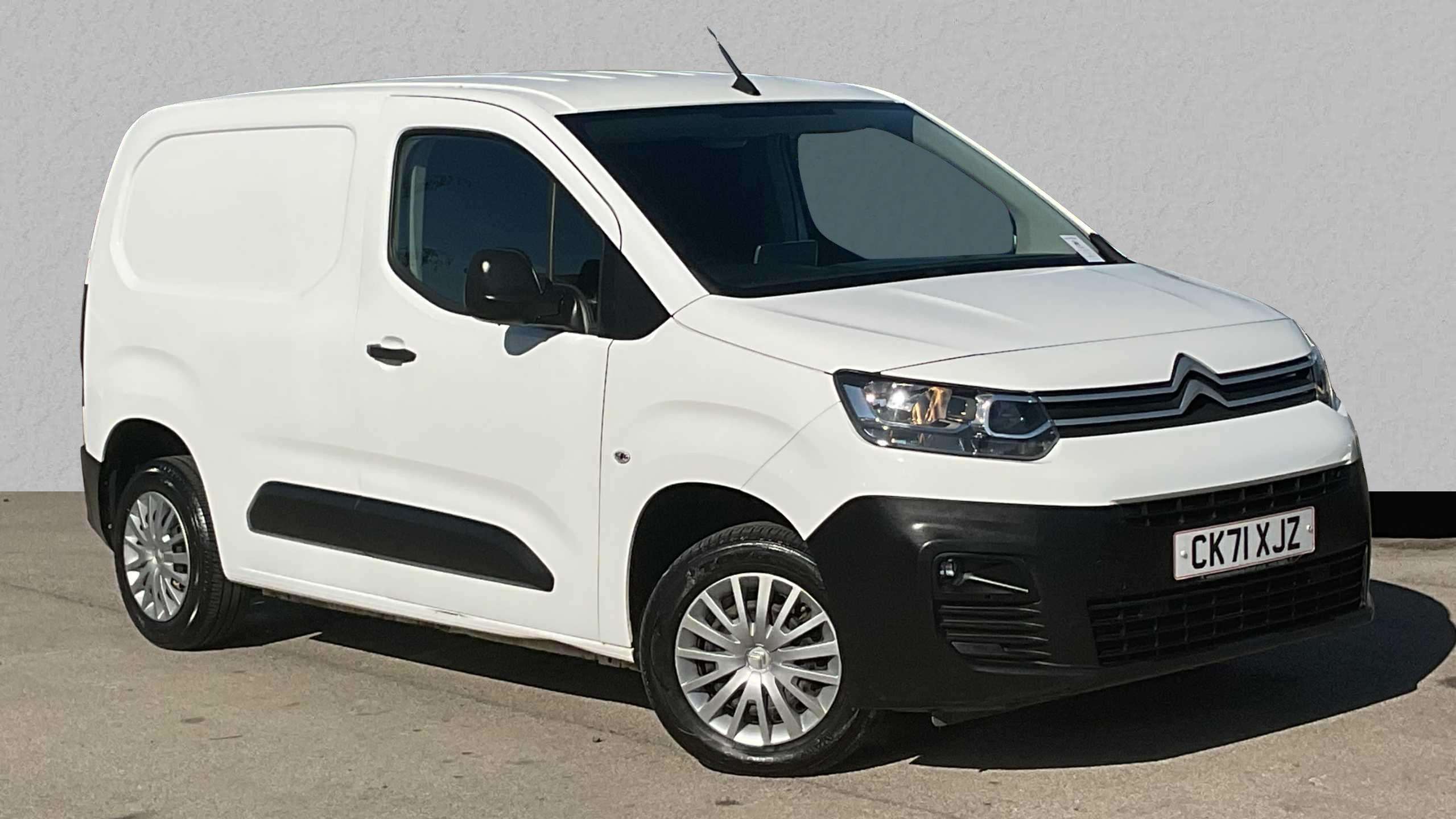 Main listing image - Citroen Berlingo Van