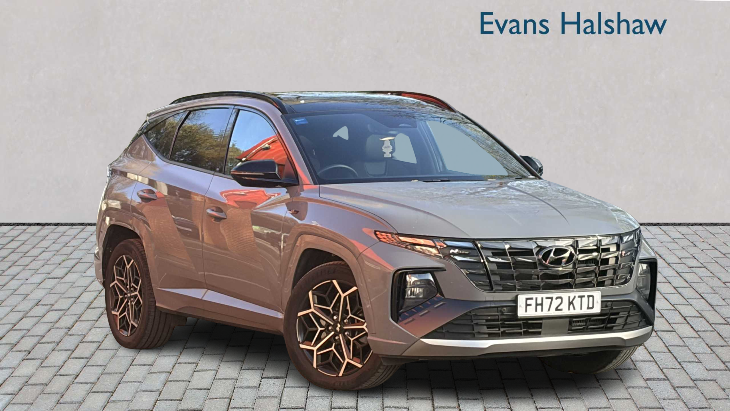 Main listing image - Hyundai Tucson