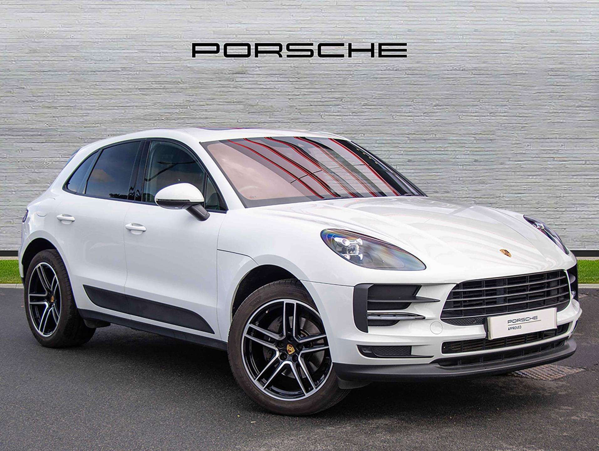 Main listing image - Porsche Macan