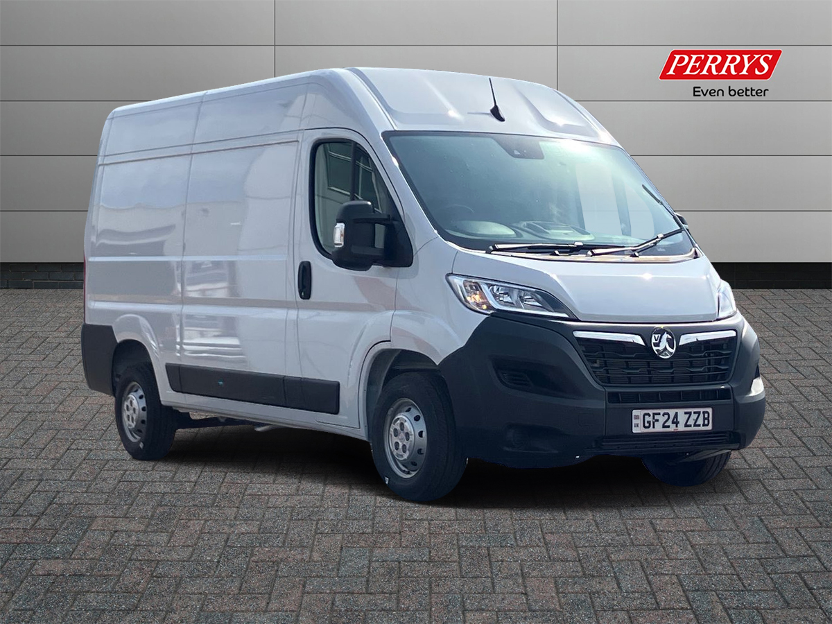 Main listing image - Vauxhall Movano