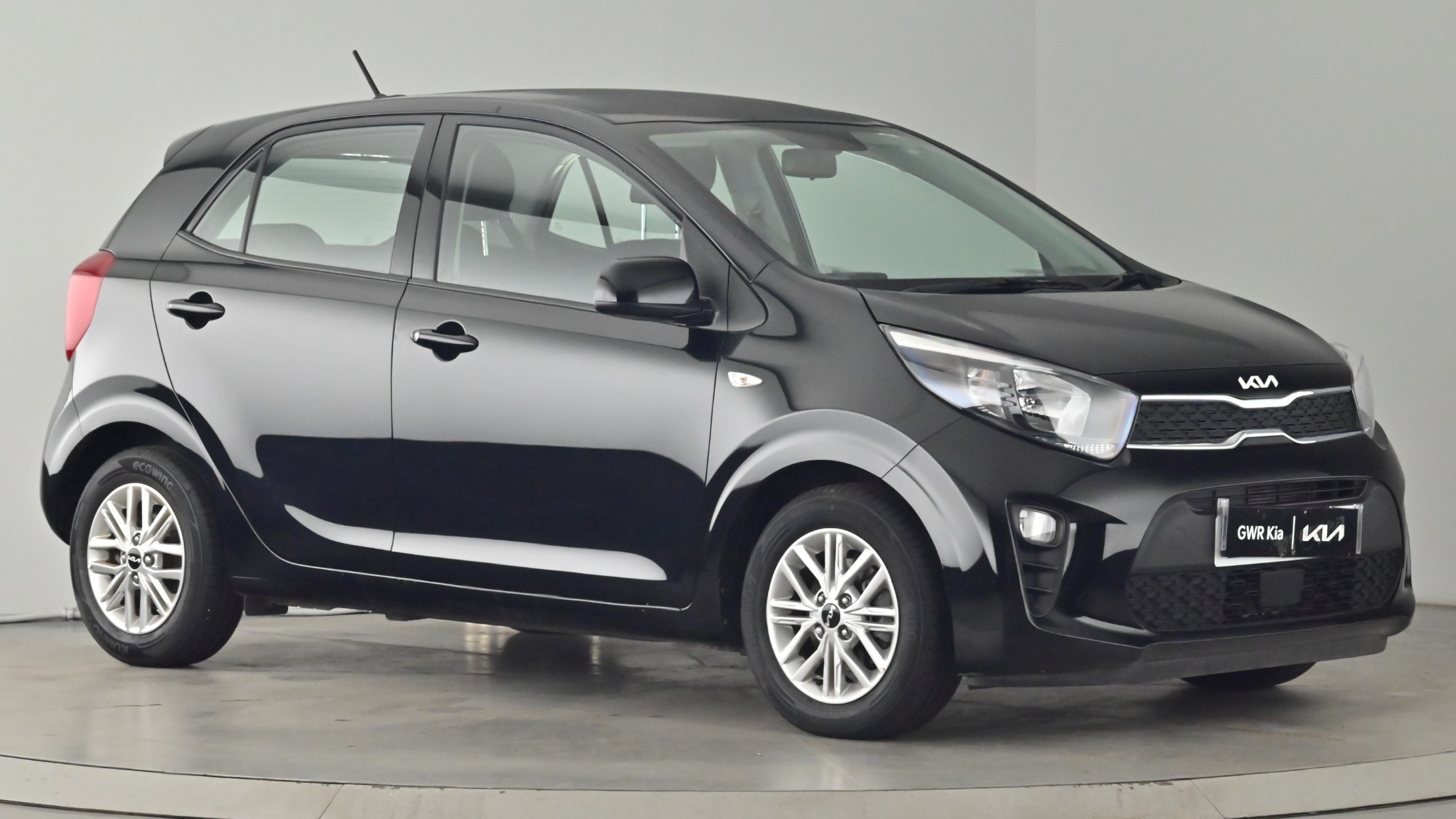 Main listing image - Kia Picanto