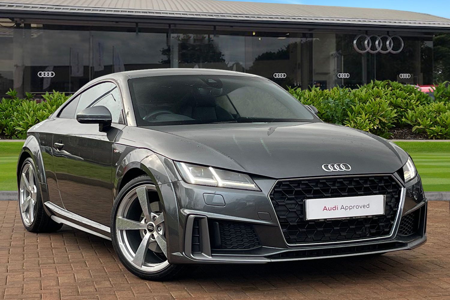 Main listing image - Audi TT