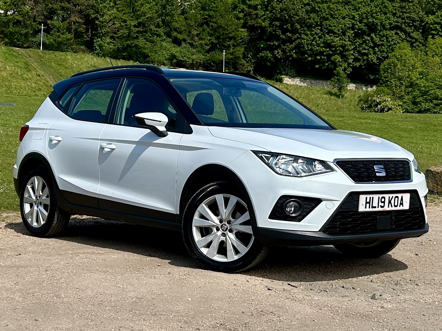 Main listing image - SEAT Arona