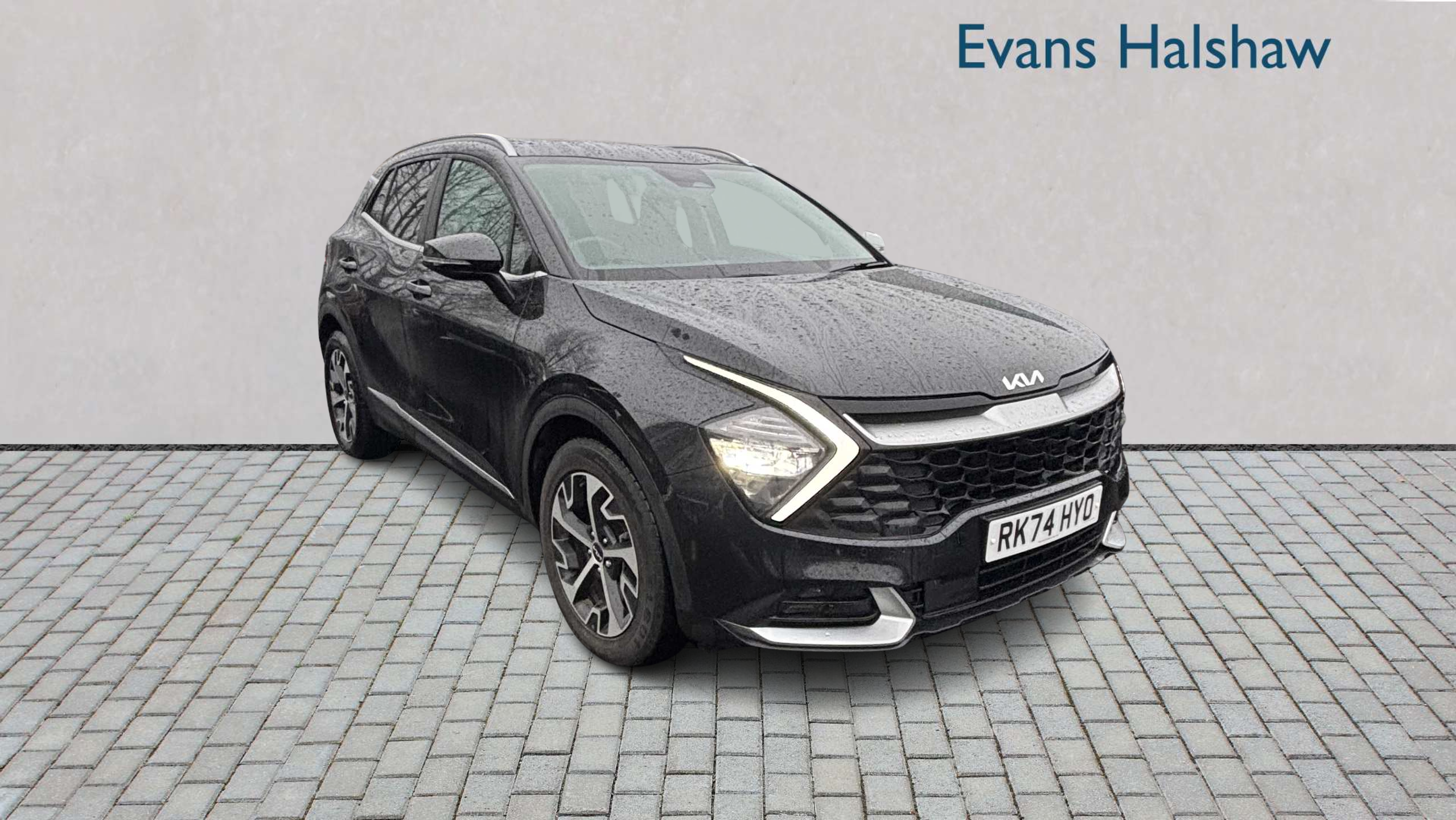 Main listing image - Kia Sportage