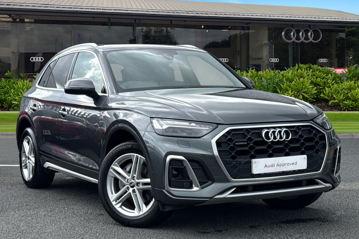 Main listing image - Audi Q5