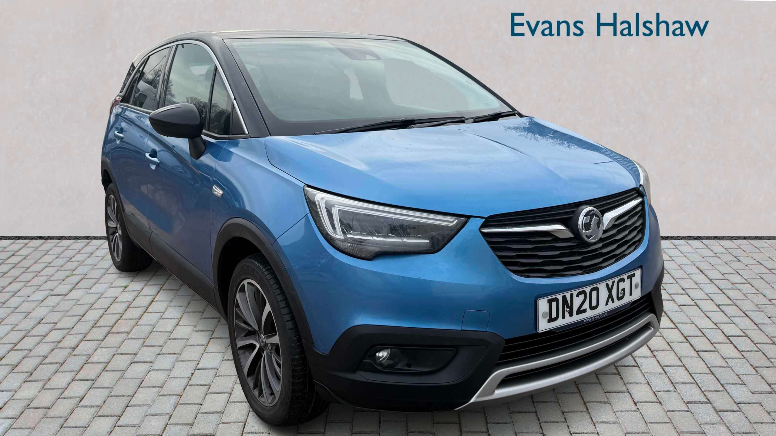 Main listing image - Vauxhall Crossland X