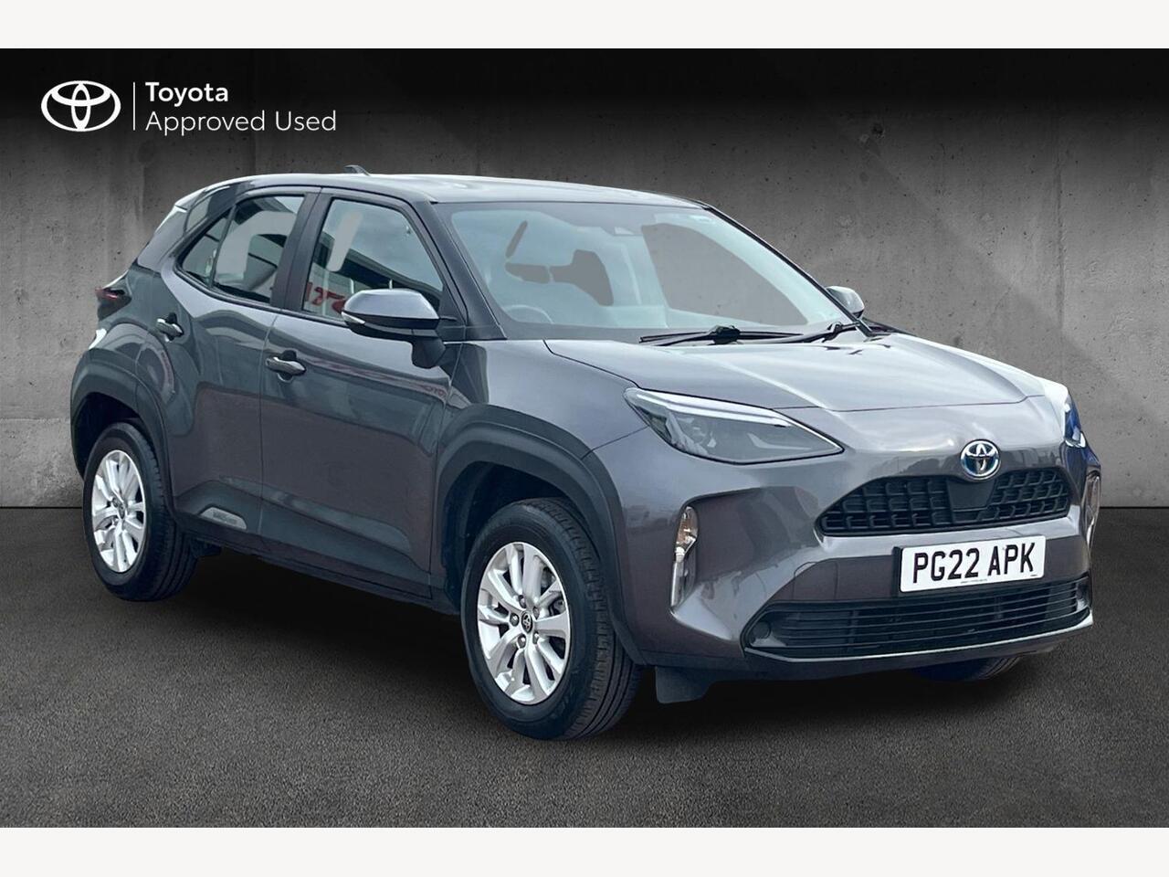 Main listing image - Toyota Yaris Cross