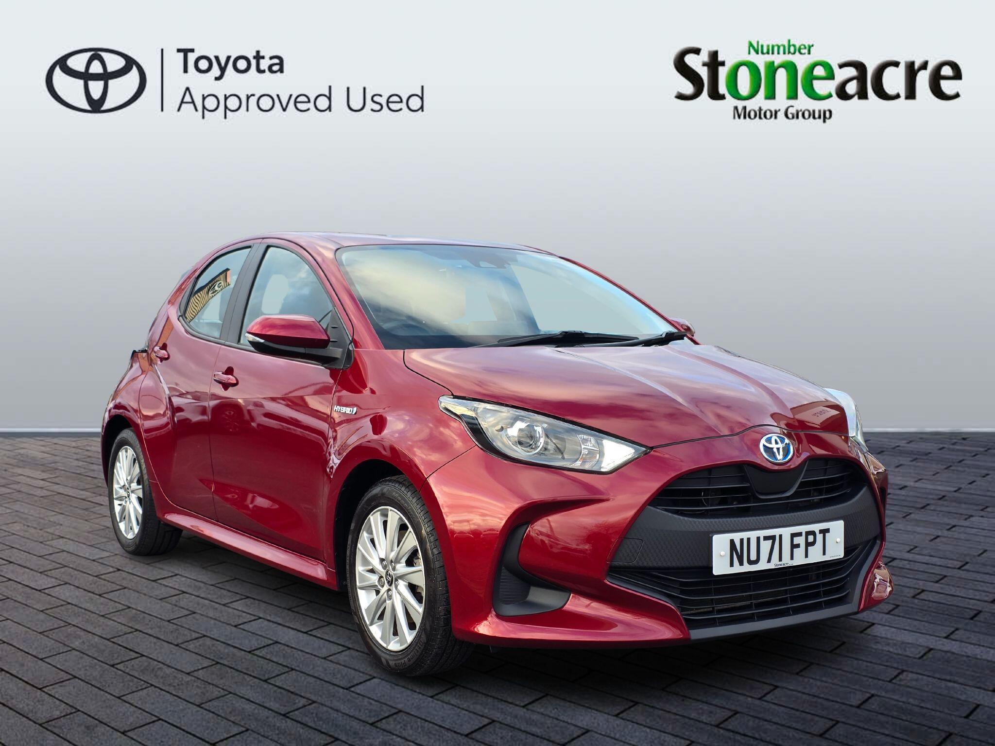 Main listing image - Toyota Yaris