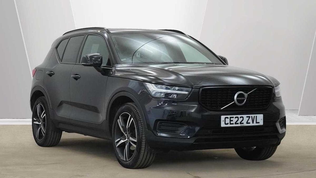 Main listing image - Volvo XC40