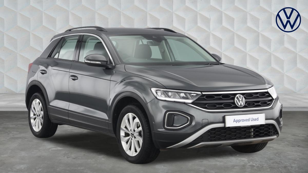 Main listing image - Volkswagen T-Roc