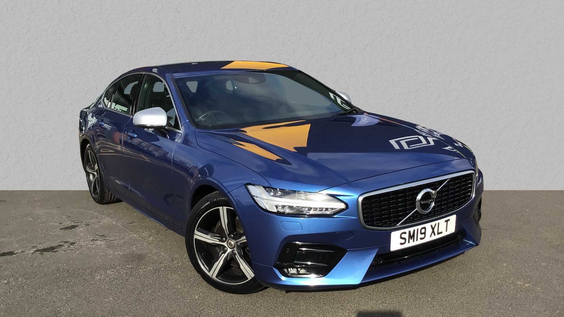 Main listing image - Volvo S90