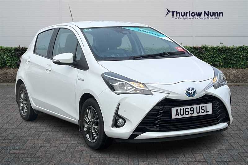 Main listing image - Toyota Yaris