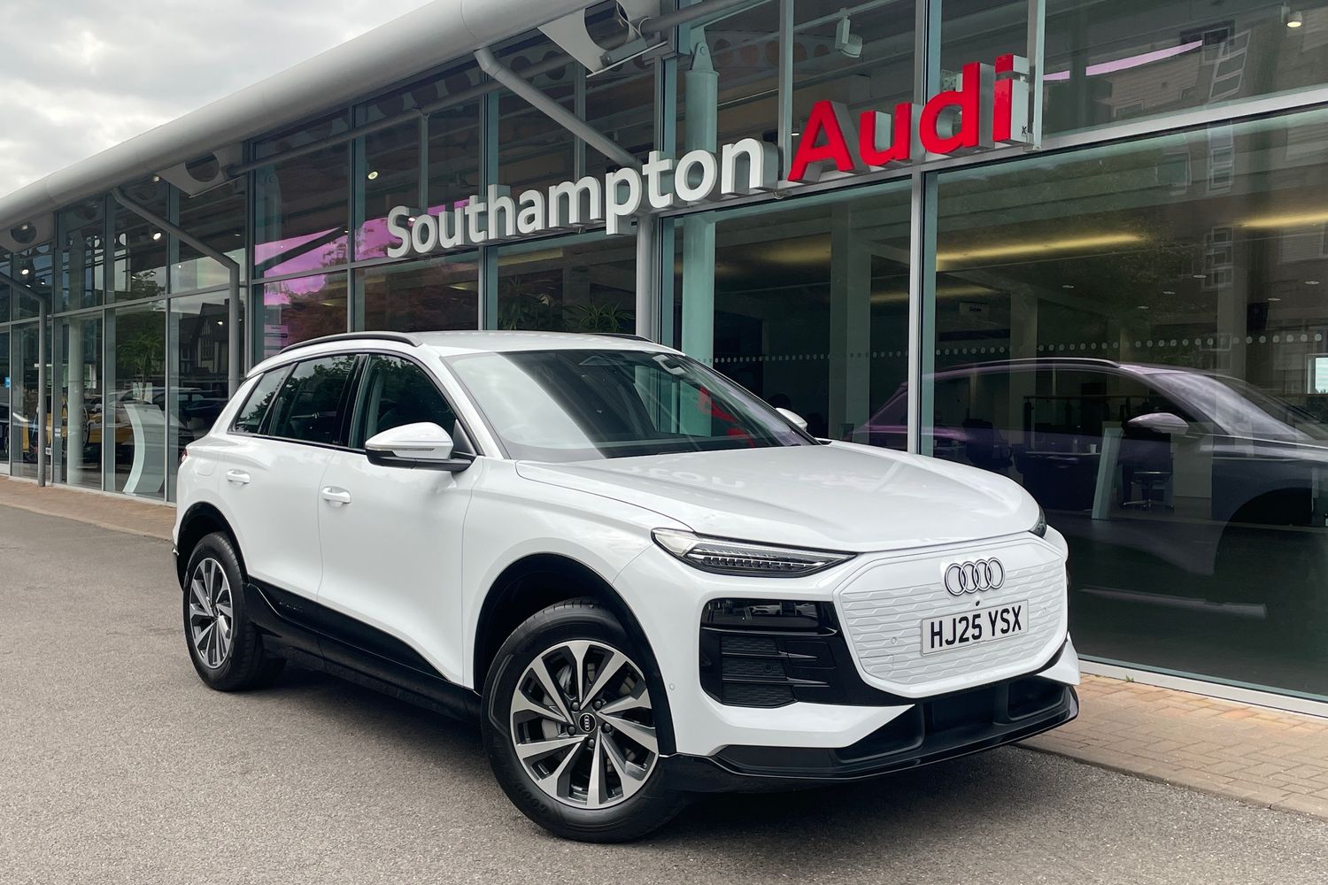 Main listing image - Audi Q6 E Tron