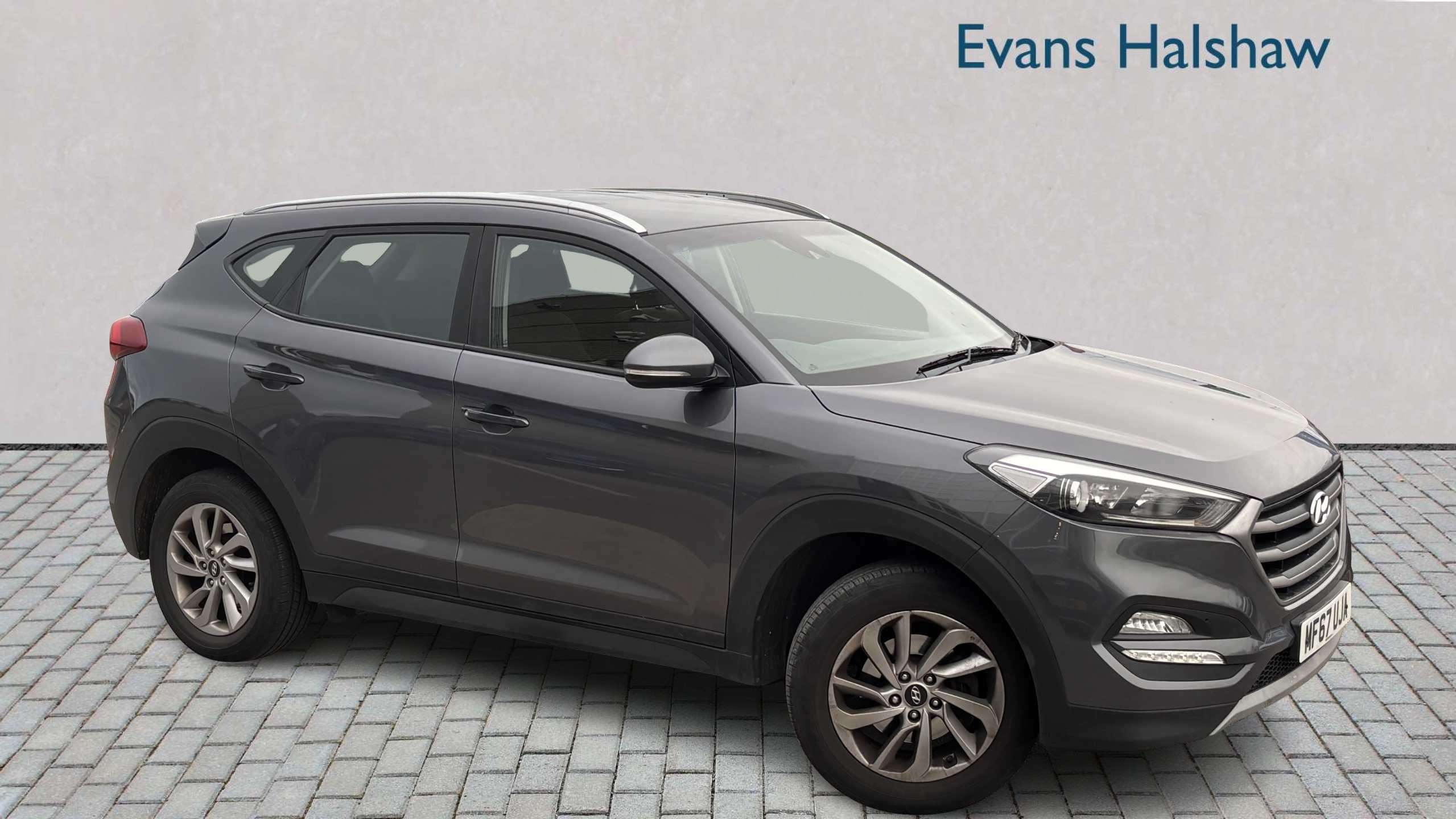 Main listing image - Hyundai Tucson