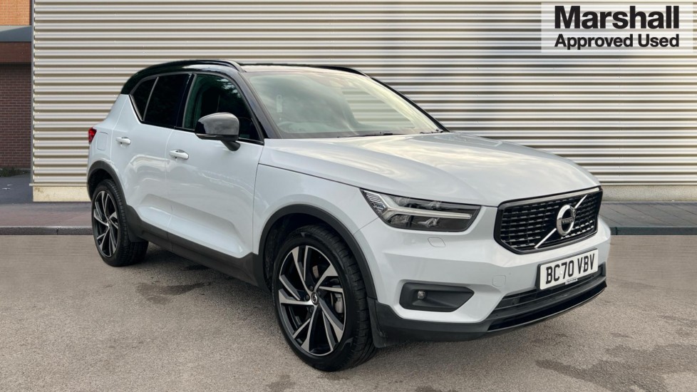 Main listing image - Volvo XC40