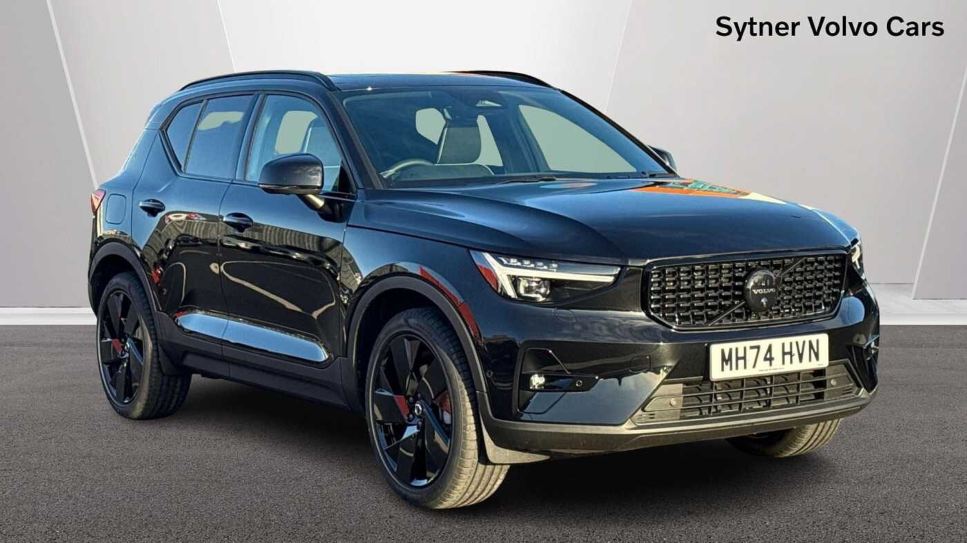 Main listing image - Volvo XC40