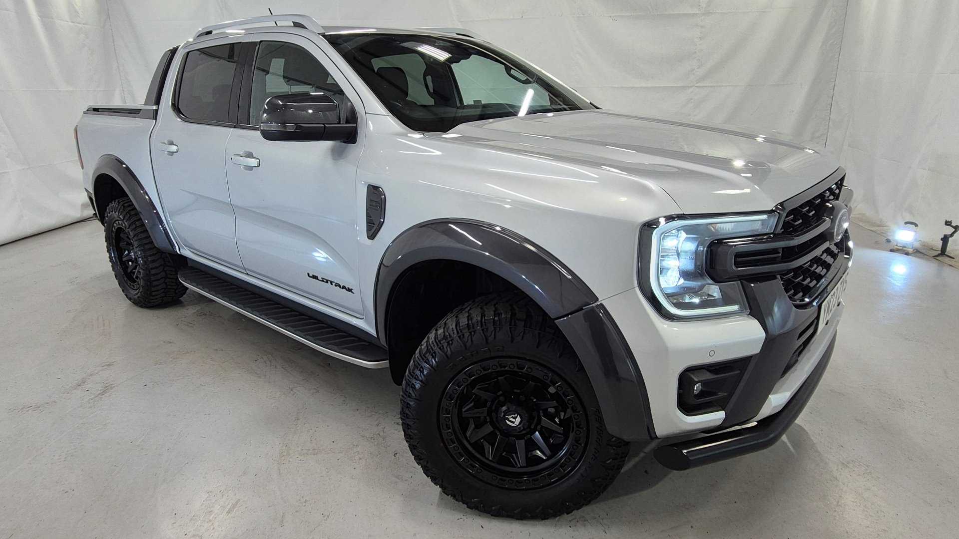 Main listing image - Ford Ranger