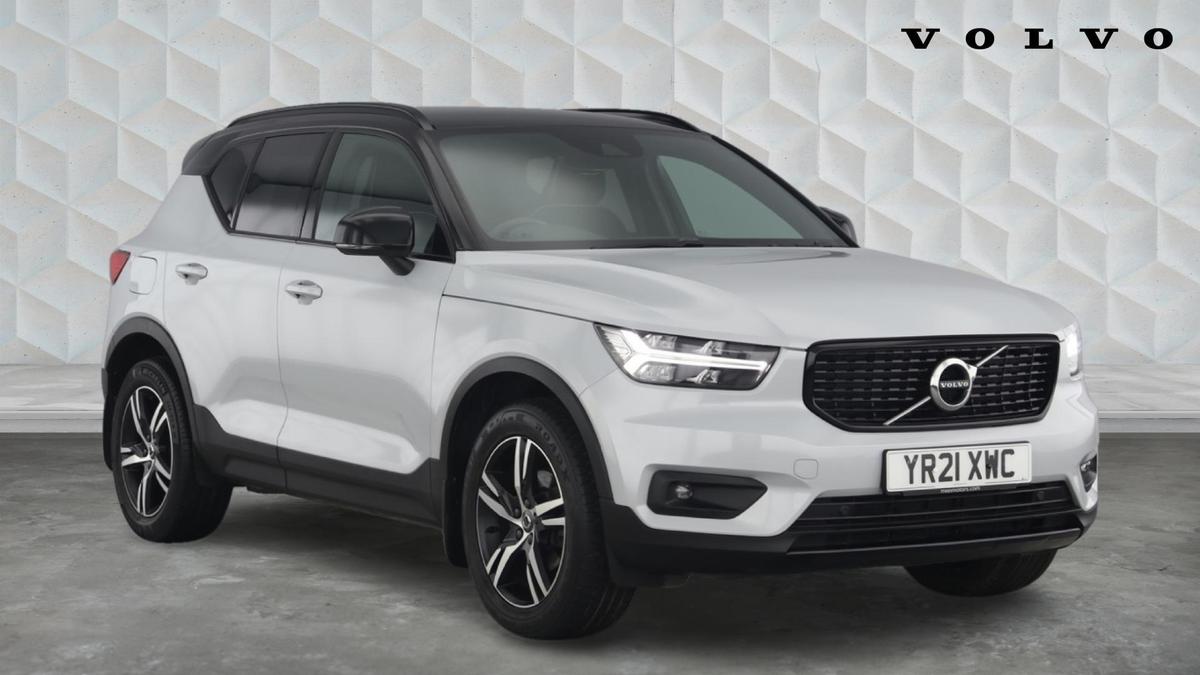Main listing image - Volvo XC40