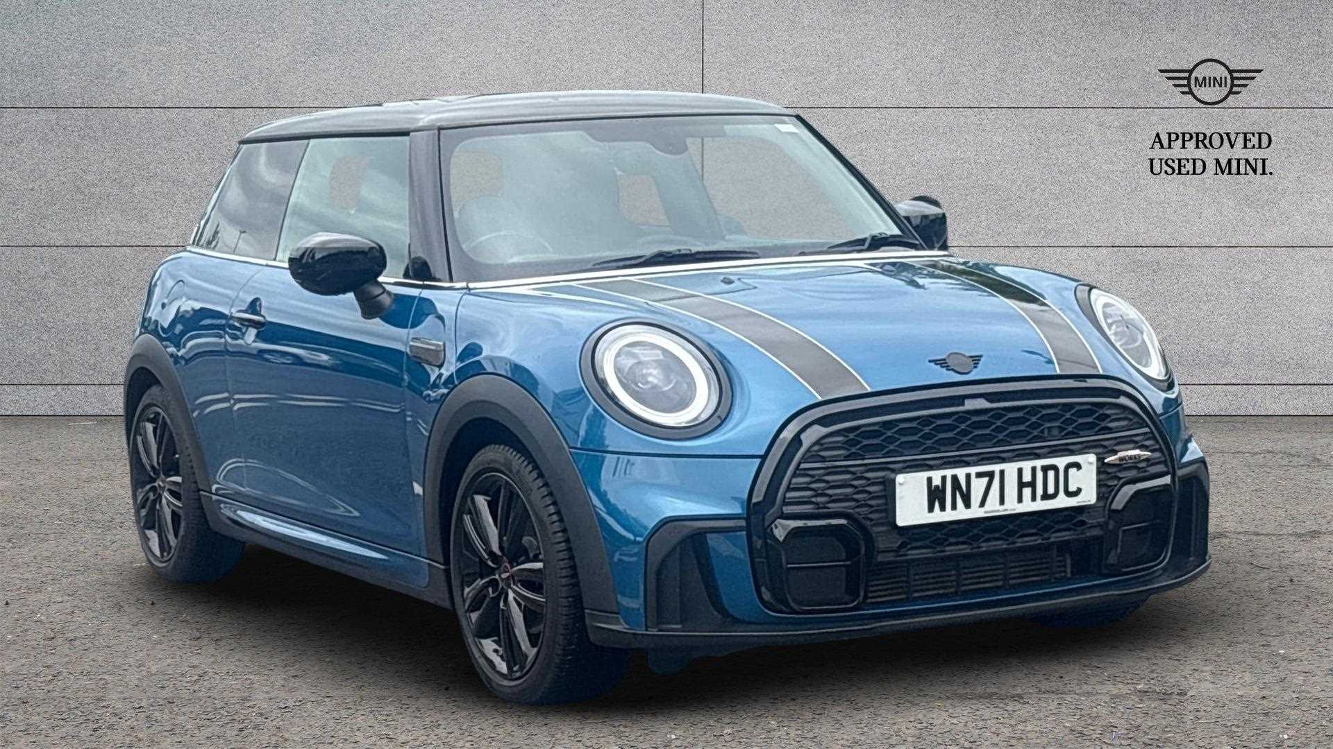 Main listing image - MINI Hatchback