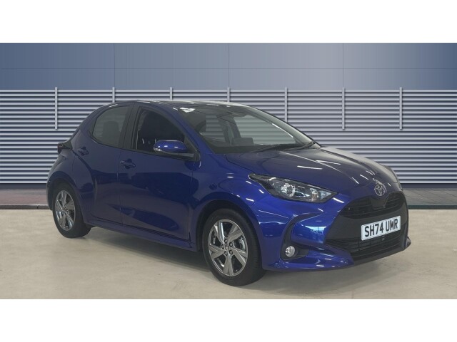 Main listing image - Toyota Yaris