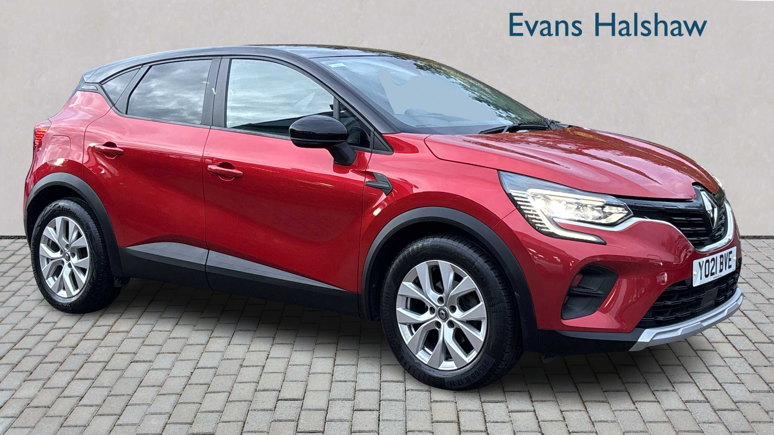 Main listing image - Renault Captur