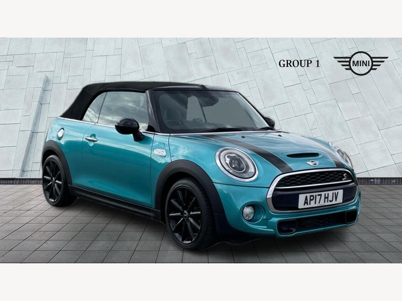 Main listing image - MINI Convertible