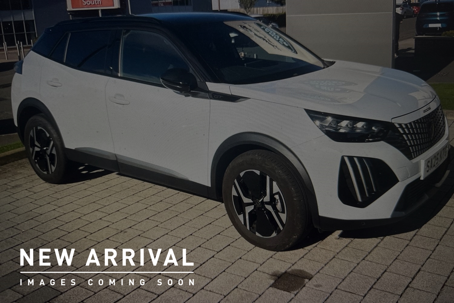 Main listing image - Peugeot 2008