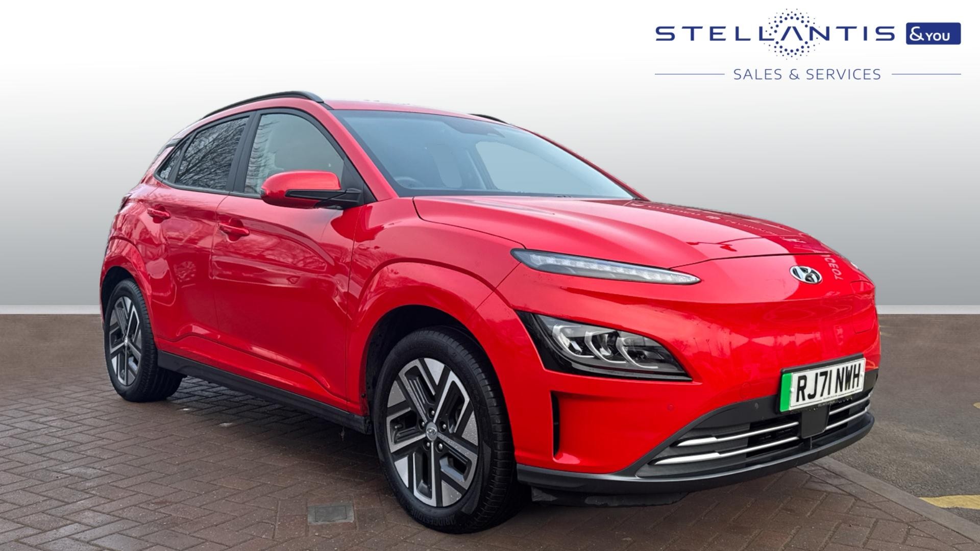 Main listing image - Hyundai Kona Electric