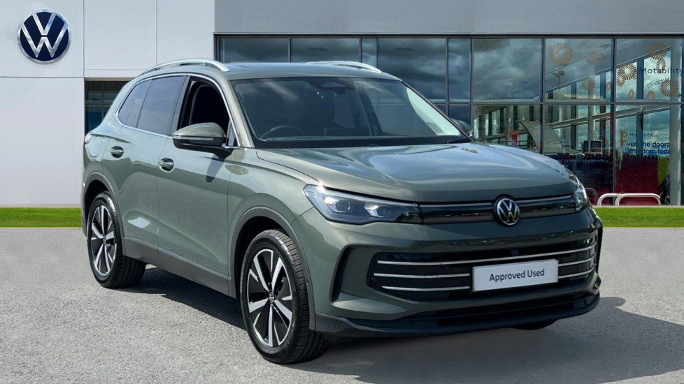 Main listing image - Volkswagen Tiguan