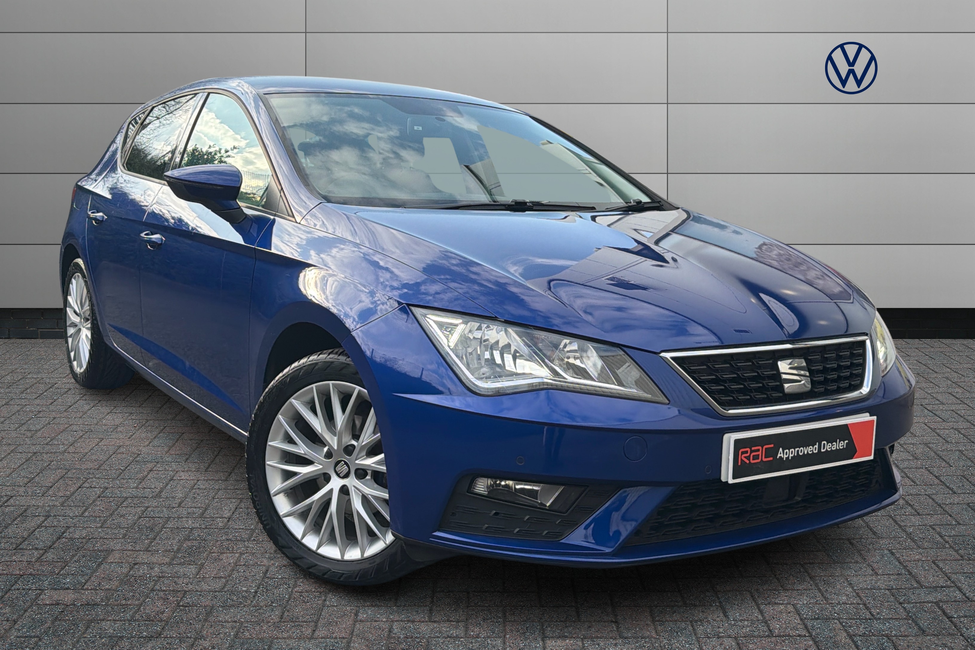 Main listing image - SEAT Leon