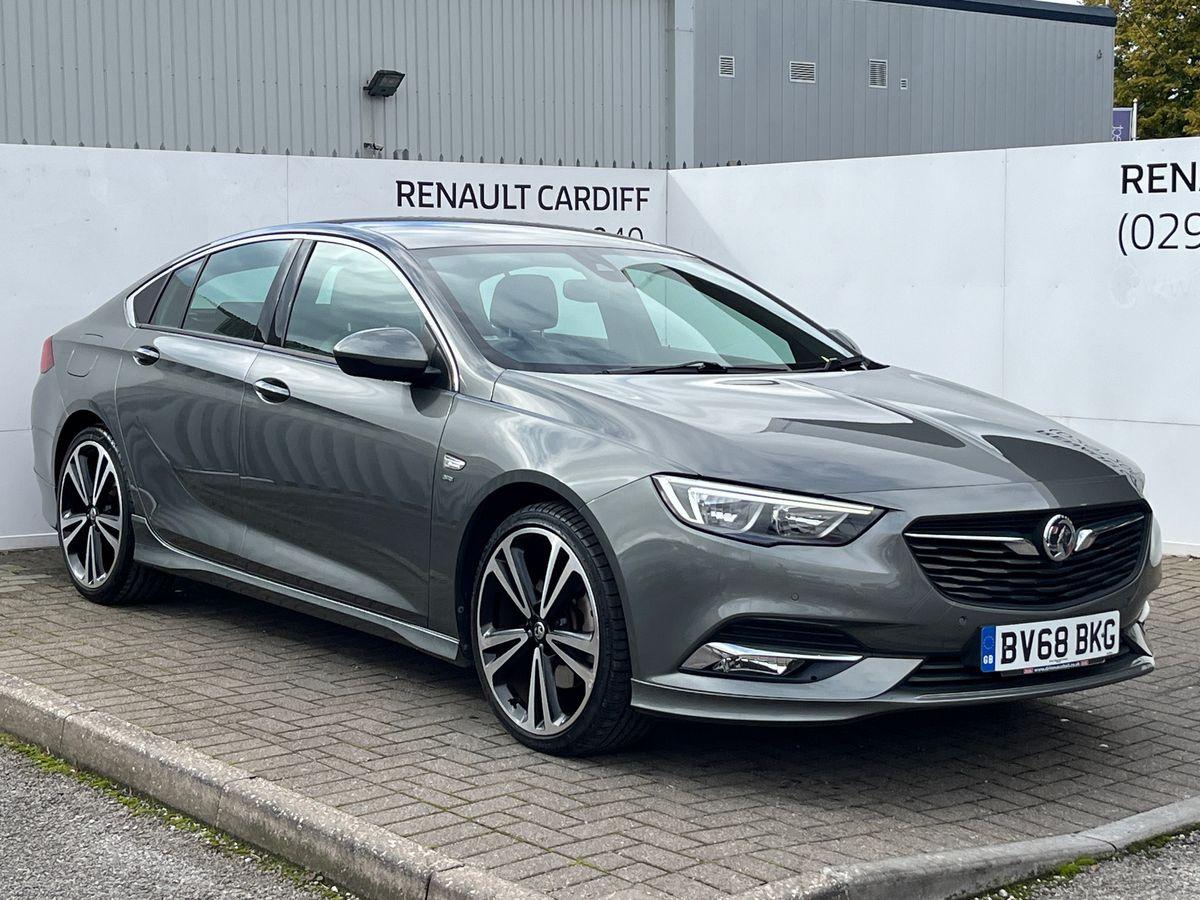 Main listing image - Vauxhall Insignia