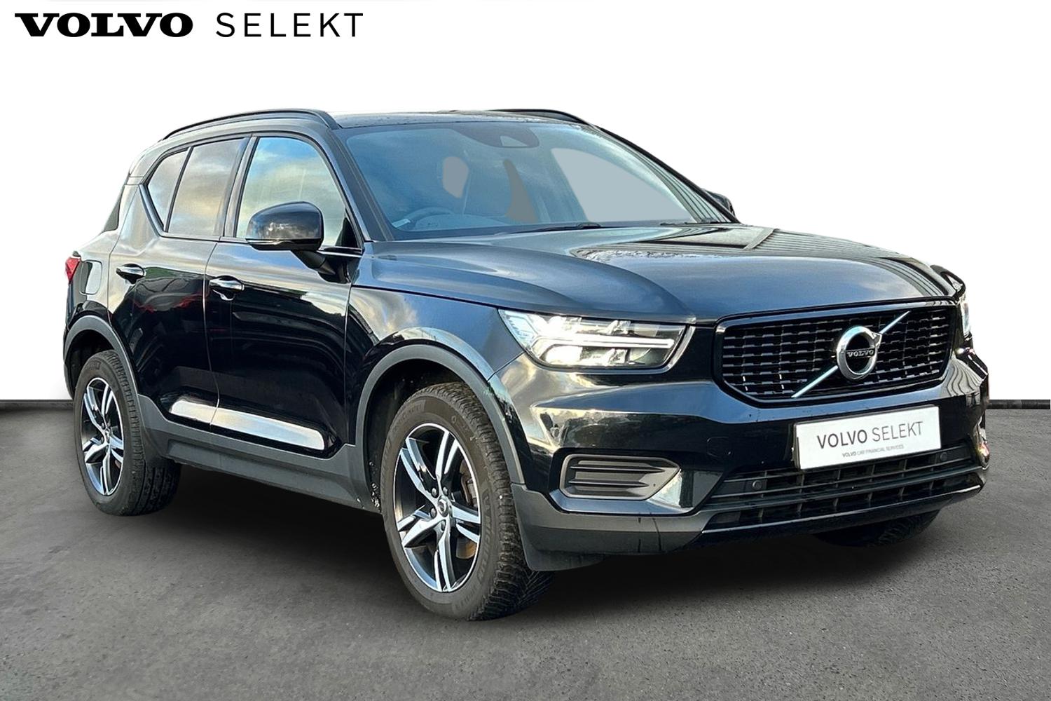 Main listing image - Volvo XC40