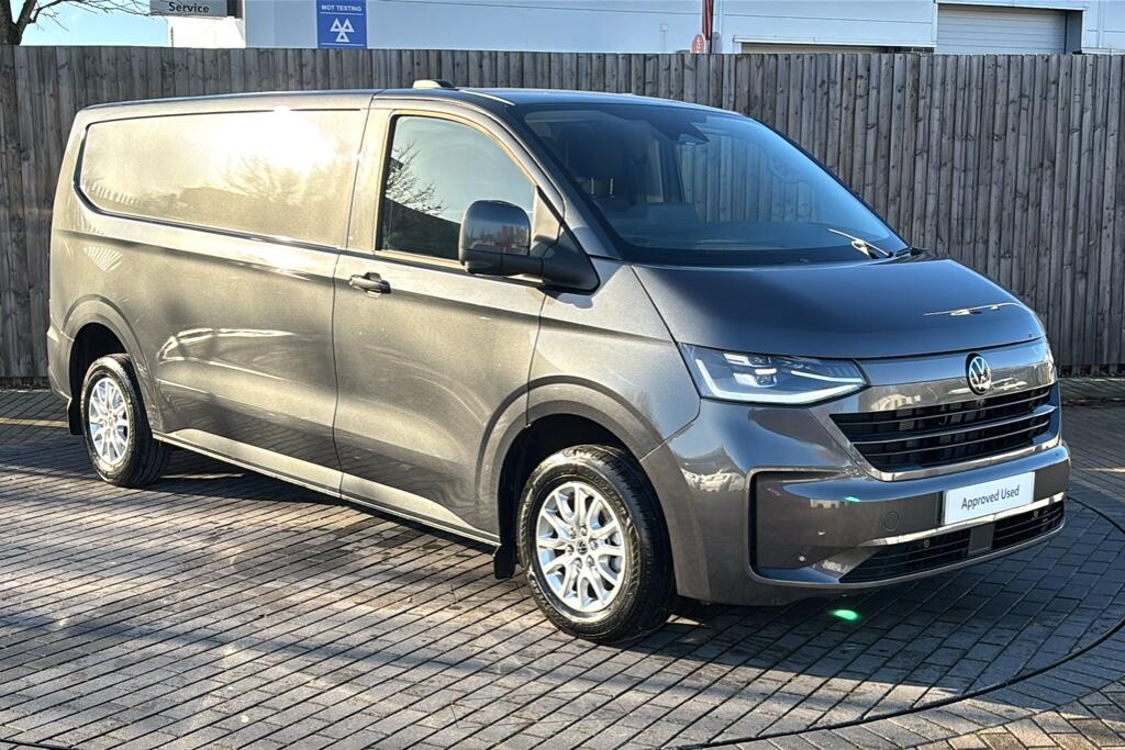 Main listing image - Volkswagen Transporter