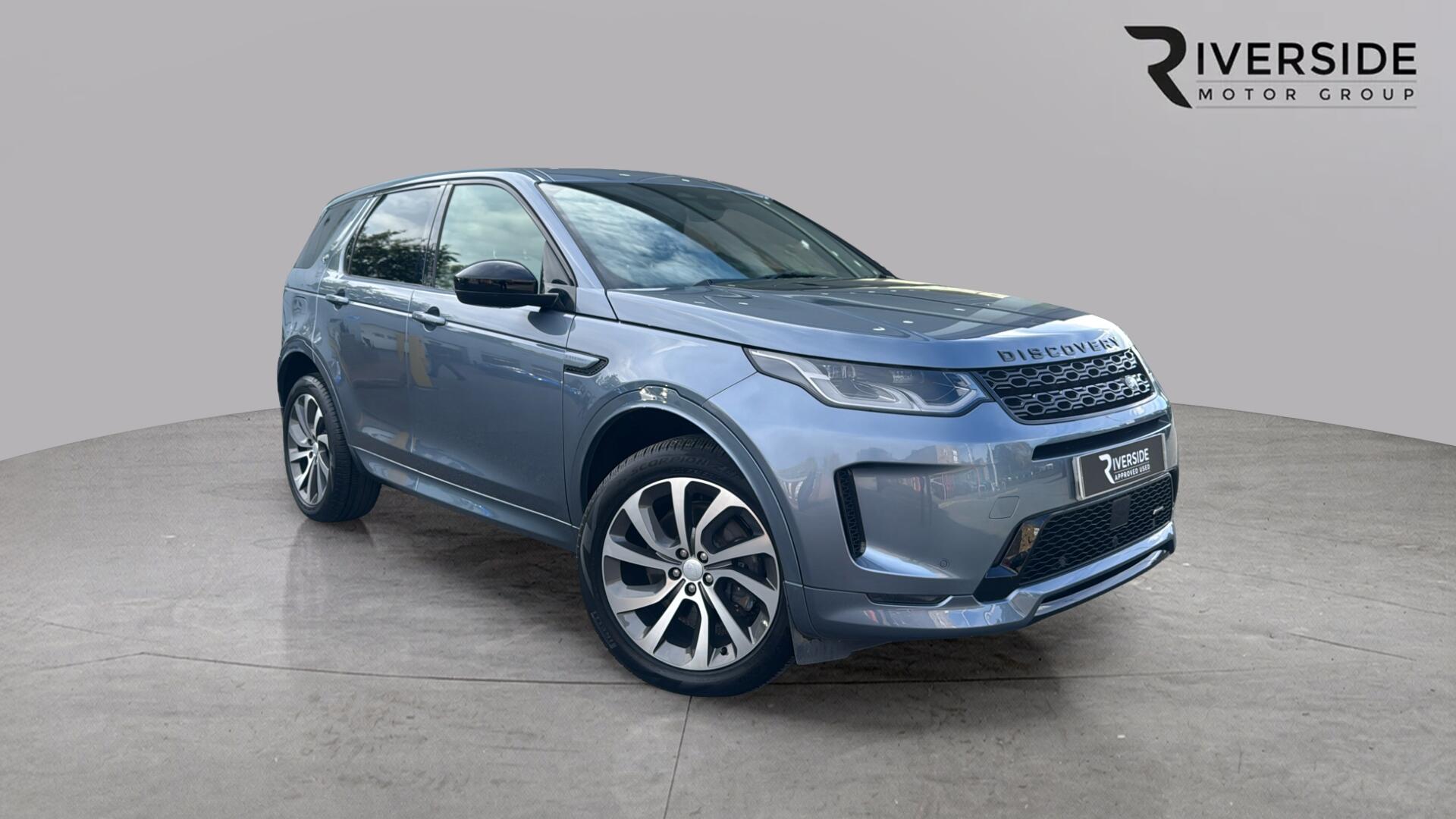 Main listing image - Land Rover Discovery Sport