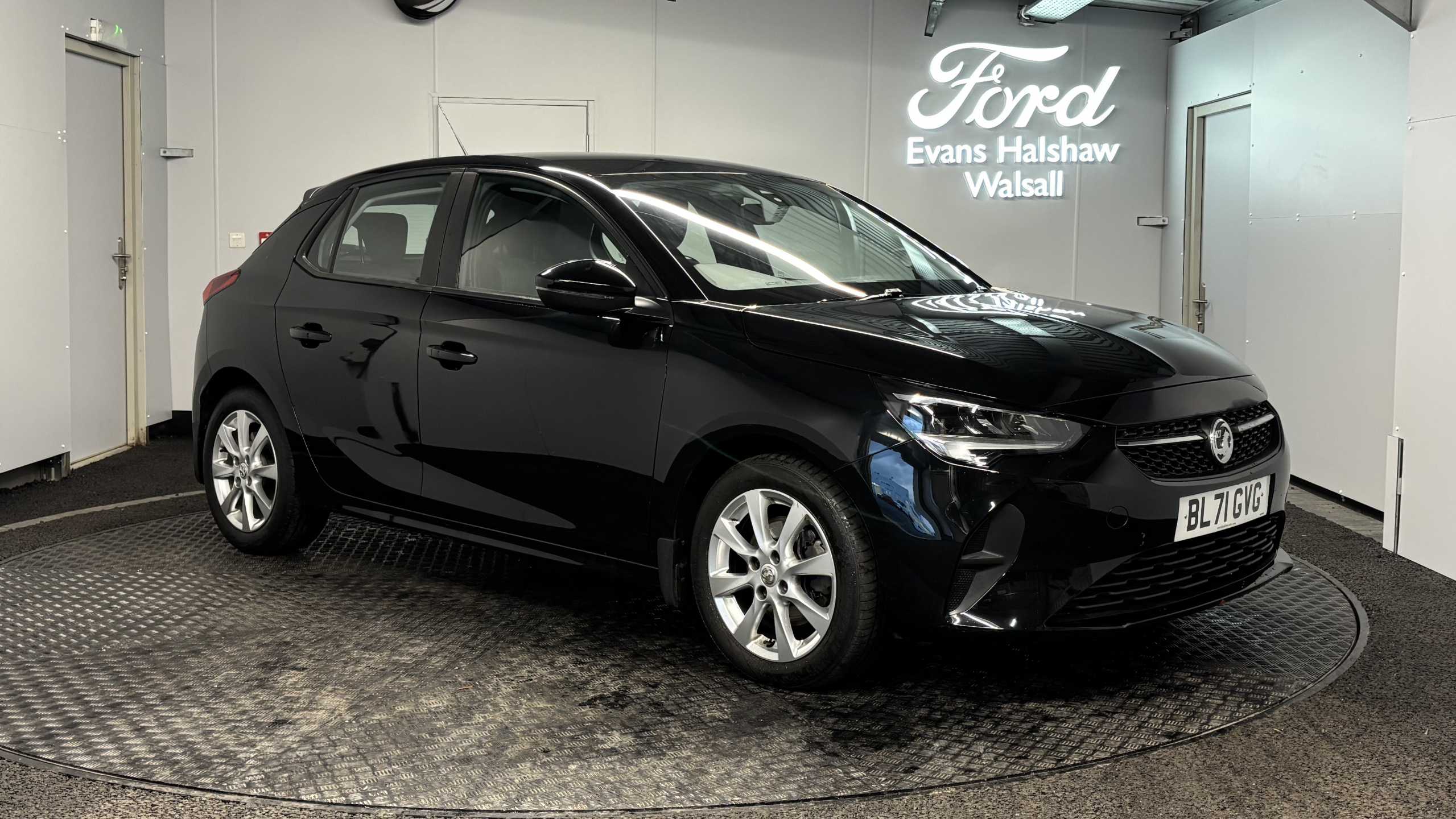 Main listing image - Vauxhall Corsa