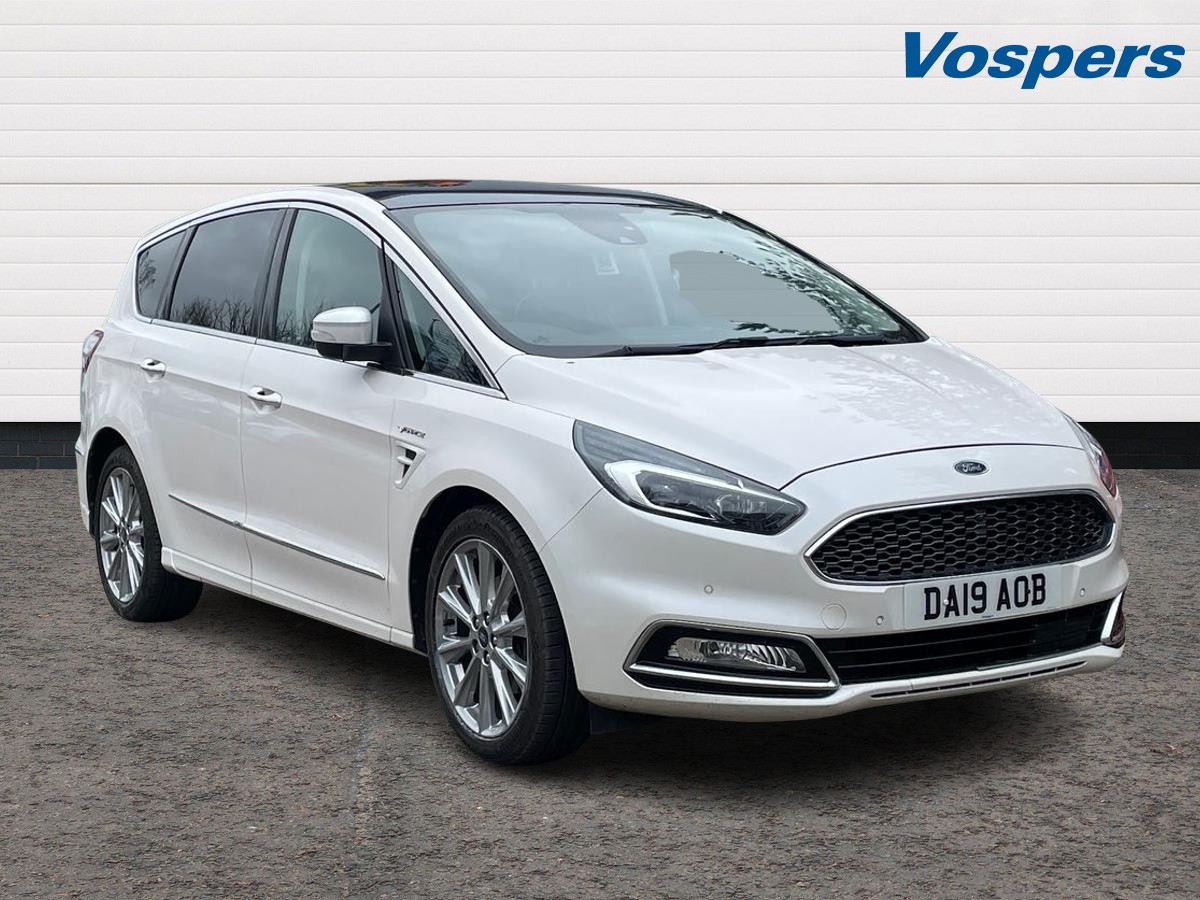 Main listing image - Ford S-MAX