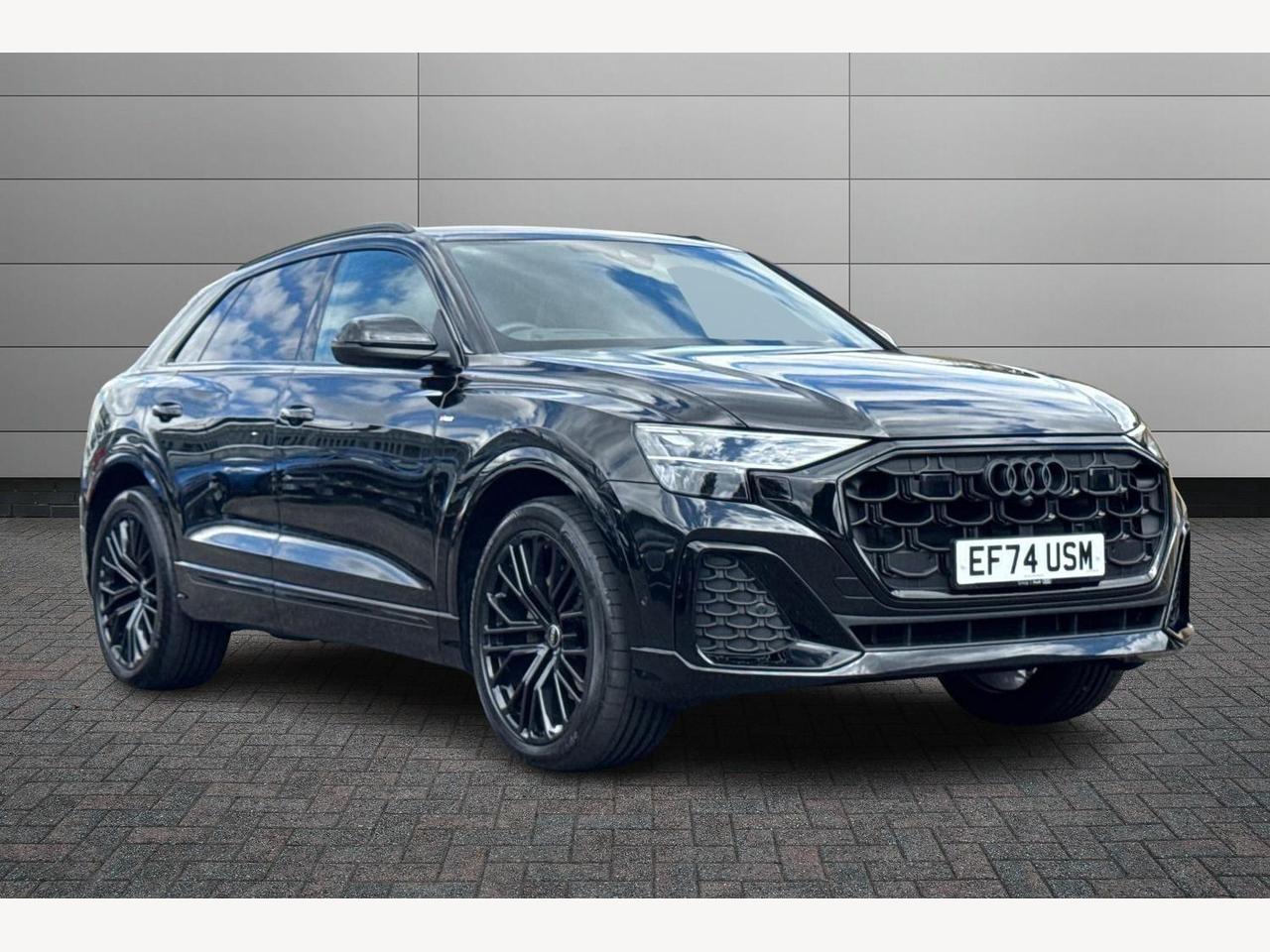 Main listing image - Audi Q8