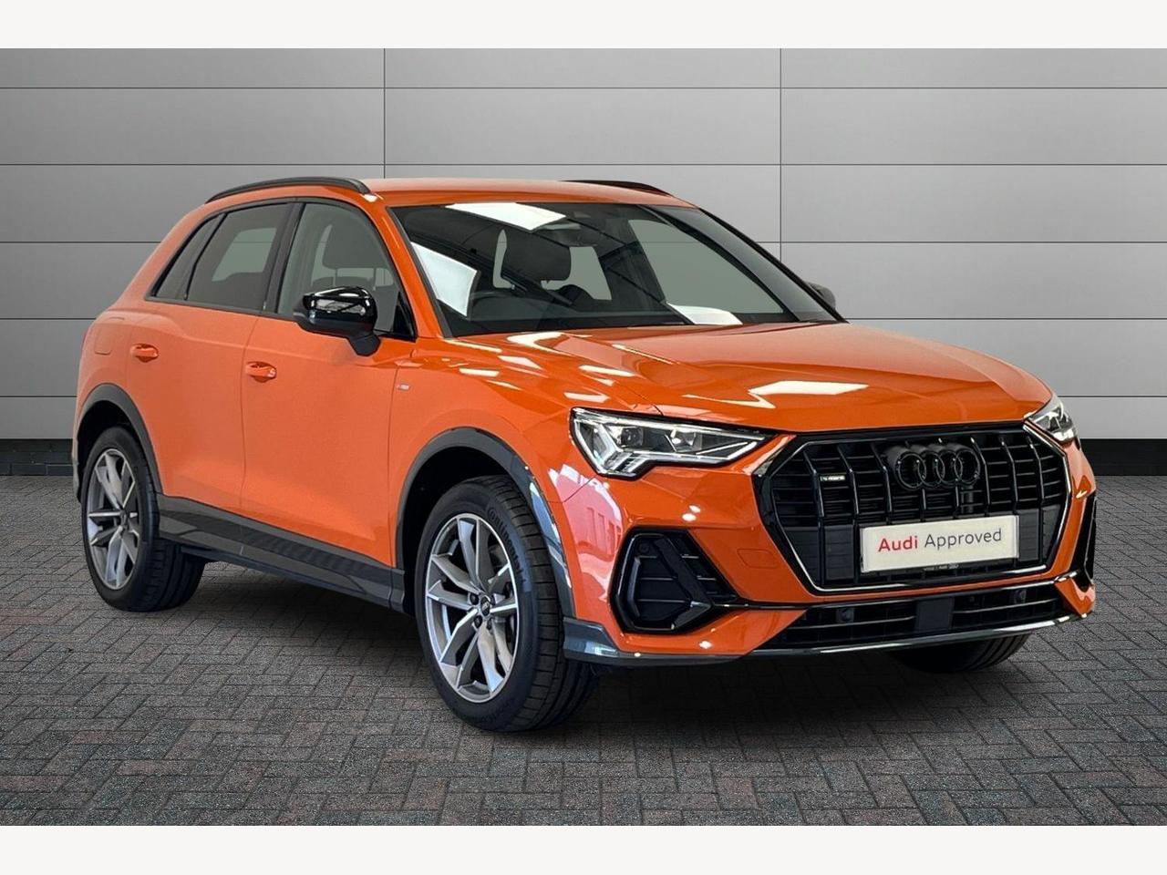 Main listing image - Audi Q3