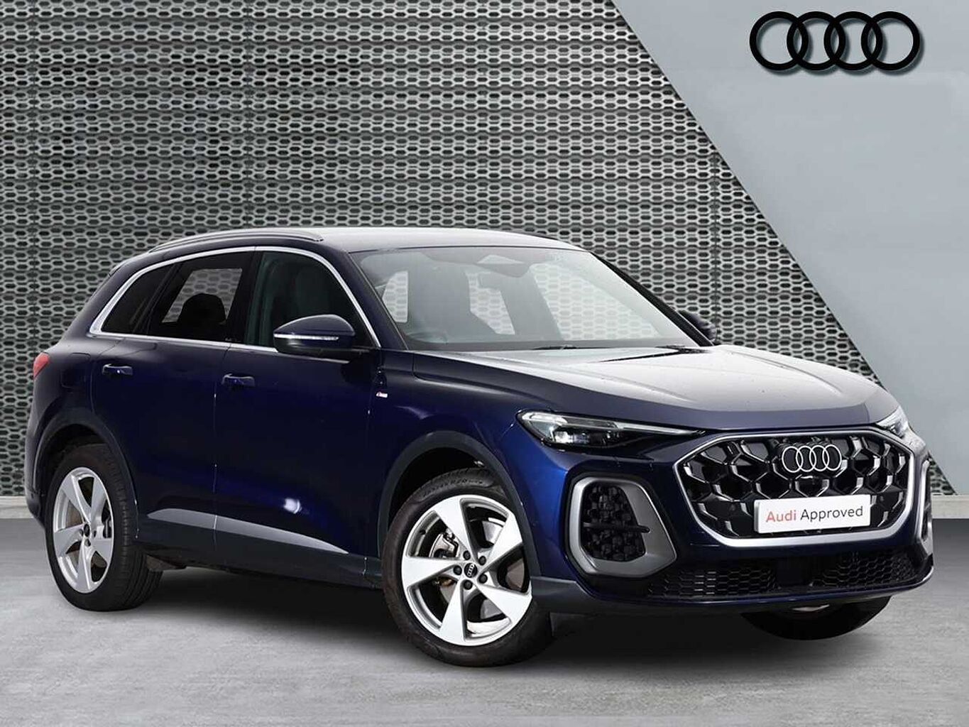Main listing image - Audi Q5