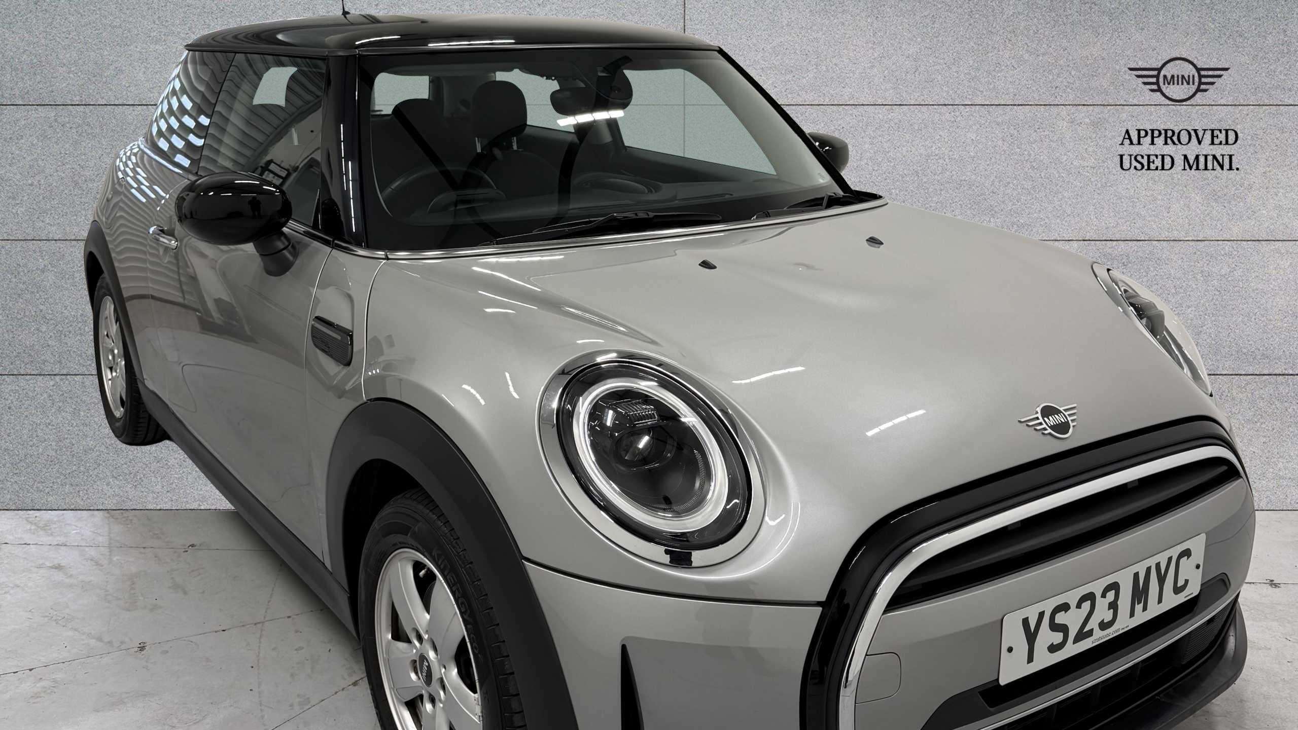 Main listing image - MINI Hatchback