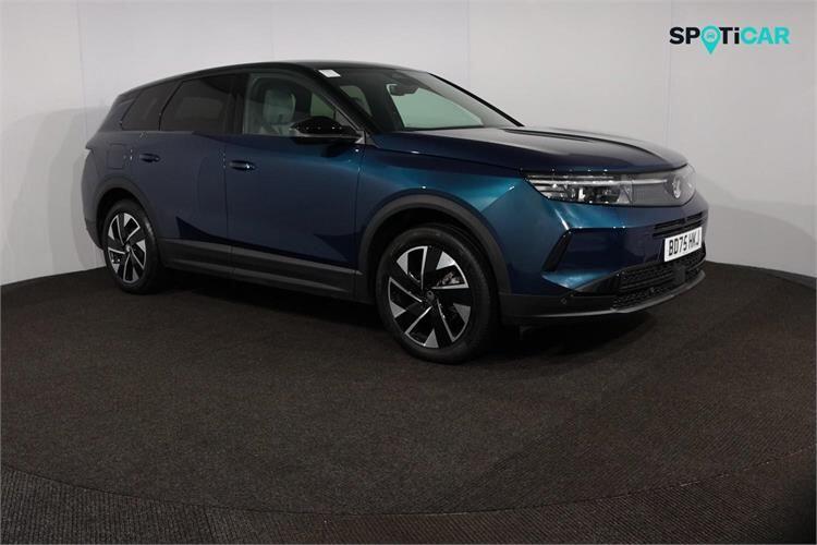 Main listing image - Vauxhall Grandland
